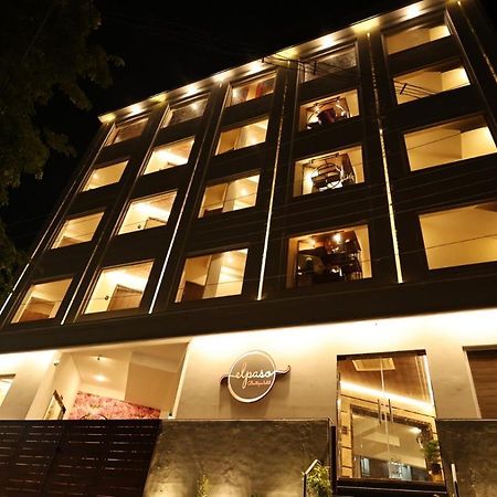 Hotel Elpaso Salem Buitenkant foto