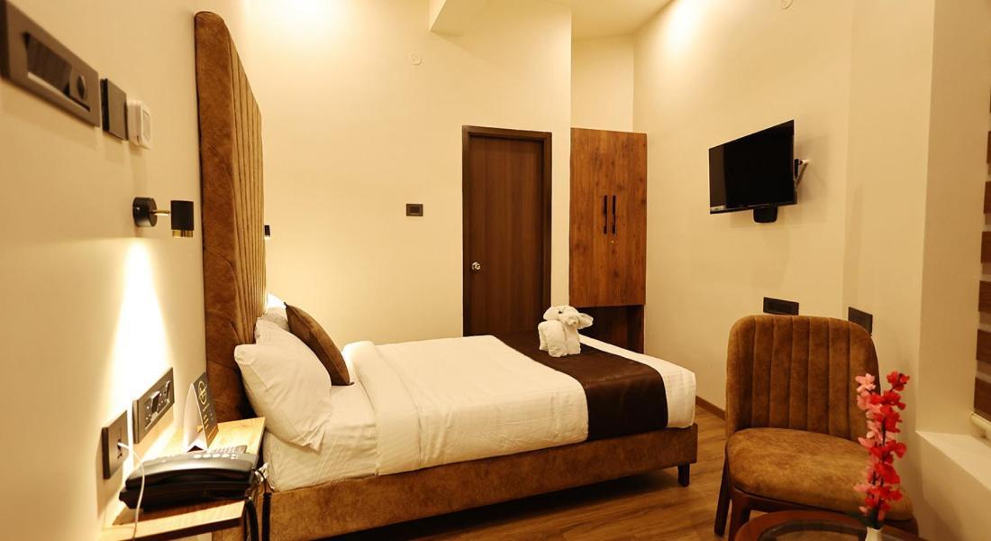 Hotel Elpaso Salem Buitenkant foto